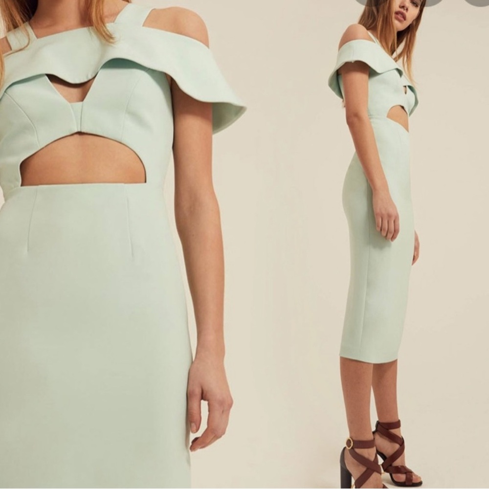 Elegant Mint Green Off-Shoulder Dress